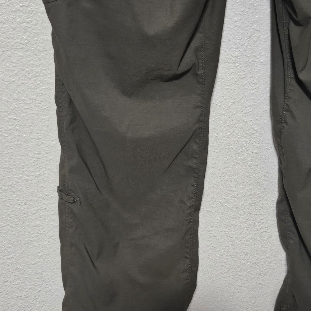 Duluth Trading company quick dry material hiking size 18 - Picture 10 of 14